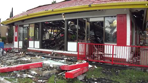 Fire Mcdonalds Aftermath Youtube