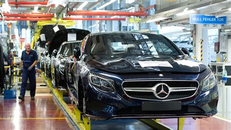 Streit Um Verbotenes K Ltemittel Daimler Soll Autos