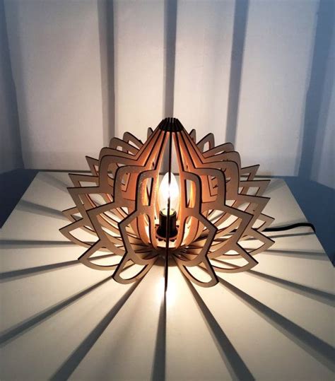 For this post, i have put together an extensive list of the best architect lamps currently available. Small Lotus Lamp par brainedition sur Etsy | Wood lamps ...
