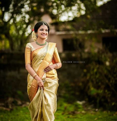Pin By Mighty Kingdom On Indian Tradition In 2020 Kerala Hindu Bride