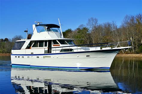 Hatteras 53 Motor Yacht Harbortowne Marine Full Service Marine