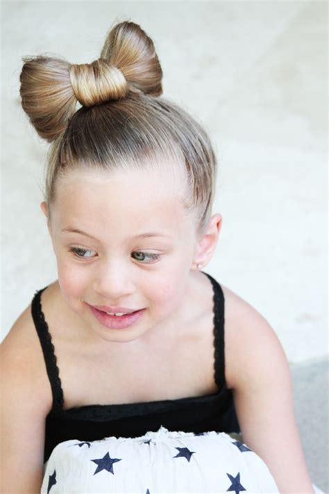 Oddly and unevenly trimmed layers, partially dyed hair, part straight part curled hair, there are innumerable ways in which you can convert a normal some hairstyles are crazy enough to grab attention instantly. Hot to make a Minnie Mouse Hair Style! #Lilyshop #hair ...