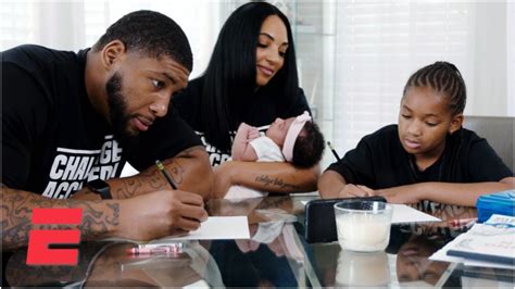 Devon Still And His Daughter Leah Are Going Strong 5 Years After Cancer Diagnosis Nfl