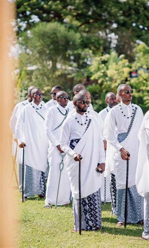Rwandan Traditional Grooms Gusaba Attire For Men Asoebi Guest Fashion