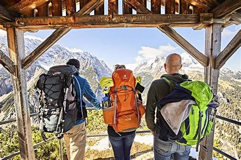 Wandern In Den Alpen Die Besten Routen Momondo Alpen Abenteuer Kajak