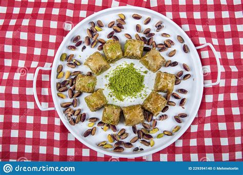 Turkish Baklava With Pistachio Baklava With Pistachio In The Plates