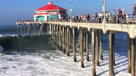 Big Waves In Huntington Beach 82714 Youtube