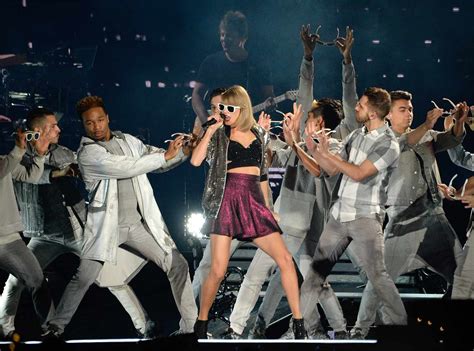 Meet Taylor Swifts Reputation Tour Backup Dancers