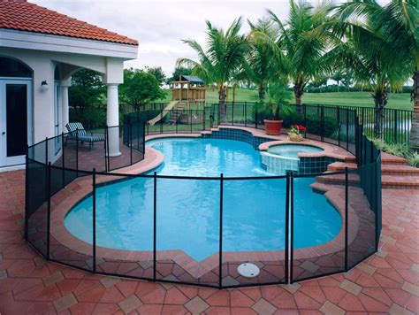 Do It Yourself Pool Fencing Options