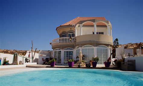 Beverley Hills Villa Fuerteventura – One Villa with Four apartments for