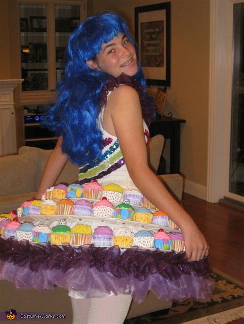katy perry s cupcake dress costume photo 2 5