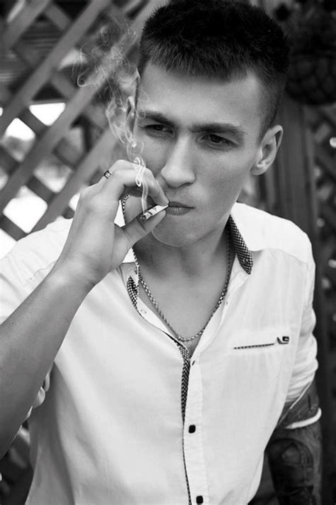 simple man 🇫🇷 smoker 🚬 — real smoker profile 319 sexy alexandre on