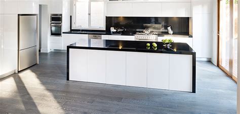 Marble kitchen benchtops come in a huge variety of materials, such as granite, limestone and onyx. Kitchen Benchtops - Melbourne - Rosemount Kitchens