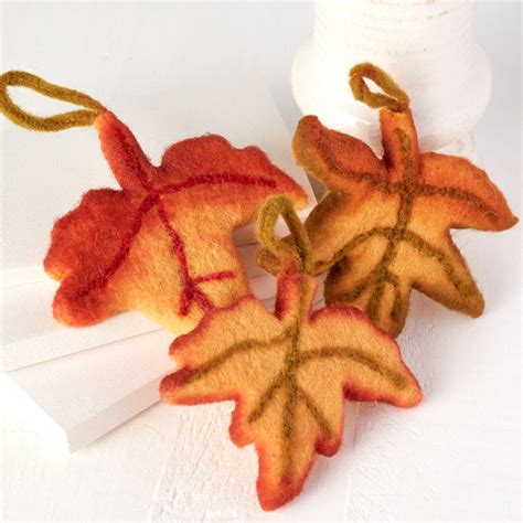Felted Wool Maple Leaf Ornament Set Table Decor Fall And