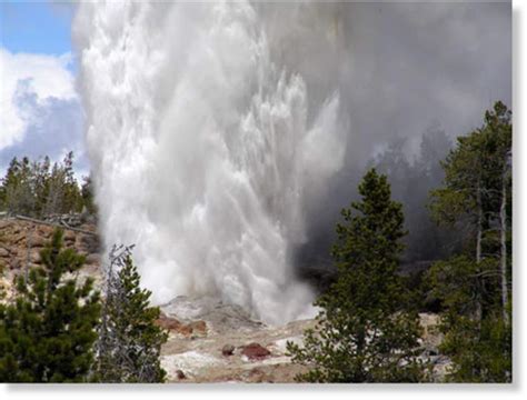 Yellowstone National Park Sees The Worlds Largest Active Geyser Erupt