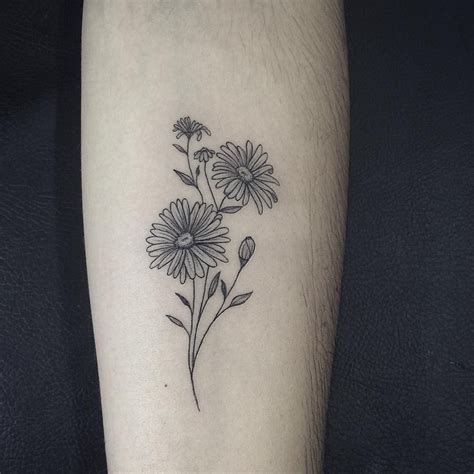 Instagram Photo By Michaella Schorr Apr At Am Utc Daisy Tattoo Designs Floral