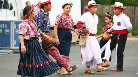 Arte Costumbres Tradiciones Y Cultura De Nuestro Bello Pa S De Guatemala Danza