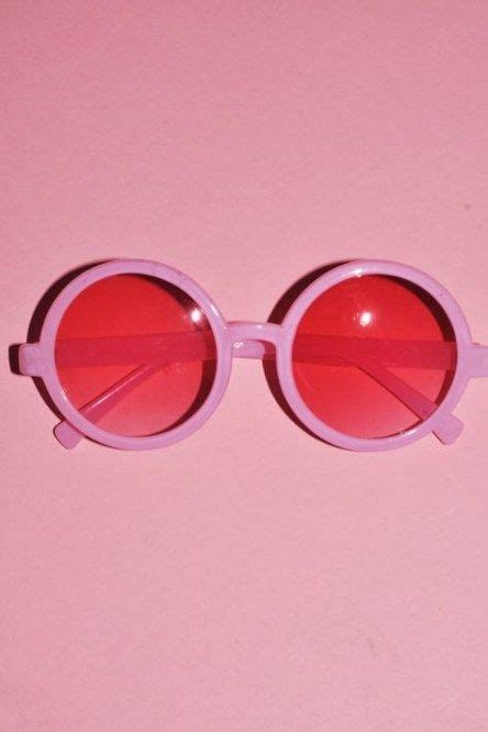 65 Ideas Glasses Aesthetic Round Pink In 2020 Rose Colored Glasses Cute Sunglasses Glasses