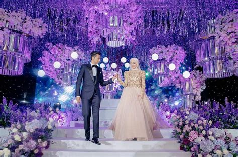 Menjadi antara artis wanita yang terlaris di malaysia. FOTO Macam Dekat 'Galaxy', Pelamin Mewah Mira Filzah ...