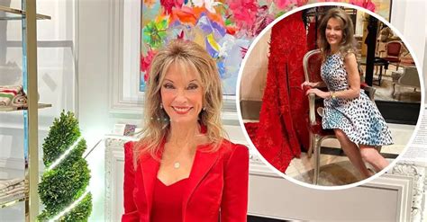 Mixed Reactions As Susan Lucci Shows Off Toned Legs In Flattering