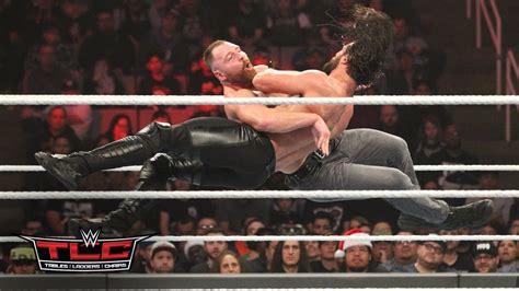 Dean Ambrose And Seth Rollins Fight Tooth And Nail For The