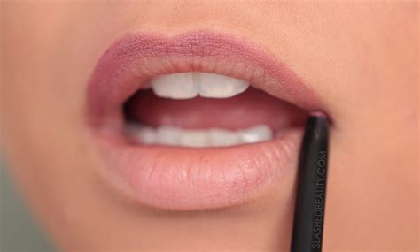How To Make Lips Look Bigger With Lip Liner Lipstutorial Org