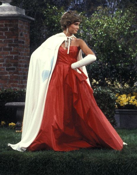 Picture Of Brooke Shields Brooke Shields Princess Diana Red Formal