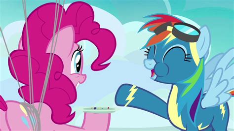 Pinkie pie ha estado saliendo con rainbow dash durante tres meses y, ahora, ella no podría ser más feliz. MLP:FiM - Rainbow Dash Throws Away Pinkie's Pie "Secrets ...