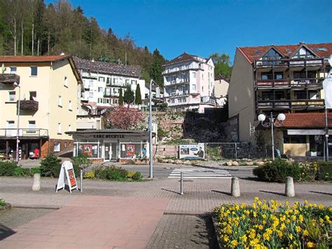Hauskauf in bad herrenalb — haus kaufen von privat, provisionsfrei & vom makler. Bad Herrenalb: Stadt kauft das Bechtle-Areal - Bad Wildbad ...
