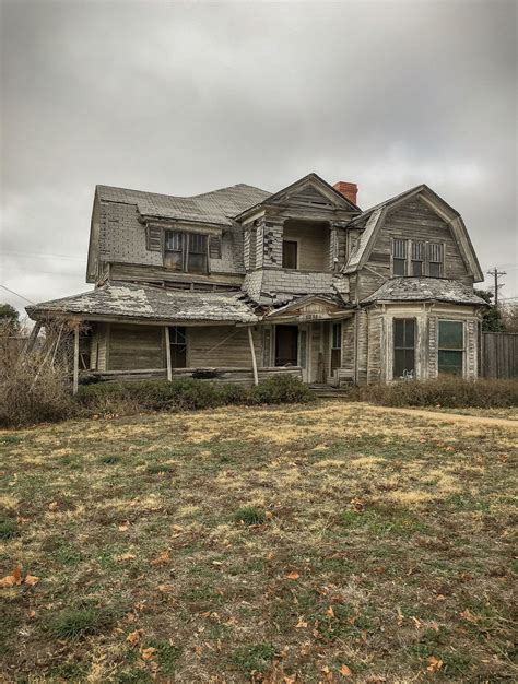 I Found This Old Abandoned House In Texas Rpics