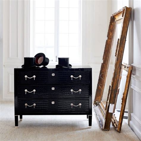 Looking for the perfect piece — or pieces — to create your dream bedroom furniture collection? These 6 Luxury Dressers Will Add Glamour to Any Bedroom