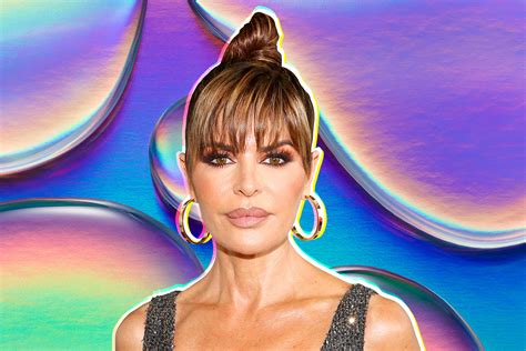 Lisa Rinna Gets Long Blonde Hair With Bangs Real Housewives Style