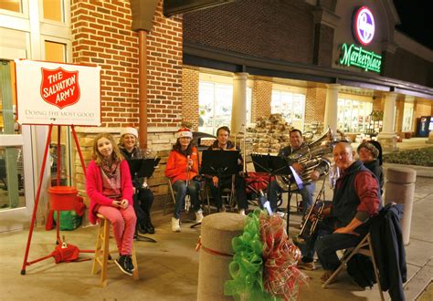 The holidays are always virtuous time for both retailers and customs. Kroger Marketplace, Christmas 2015 | Senior living ...