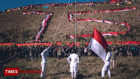Beli tiang bendera motor online berkualitas dengan harga murah terbaru 2020 di tokopedia! Gunung Bendera 2020 : Alamat Rute Dan Harga Tiket Masuk Gunung Bendera Padalarang Wisata Oky ...