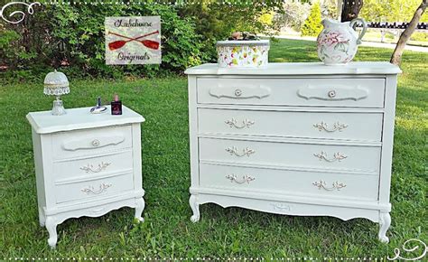 Maybe you would like to learn more about one of these? Antique White Dresser and Nightstand | General Finishes ...