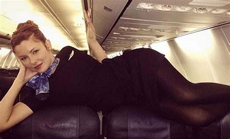Airplane Sexy Stewardess Nude Fotos