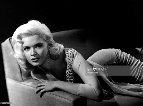american actress jayne mansfield los angeles 1957 news photo getty images
