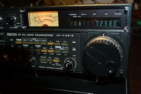 Icom IC A HF HAM Radio Transceiver For Sale Fleetwoodmac Net