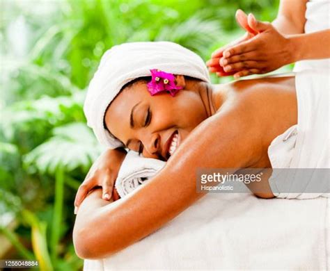 Spa Massage Black Woman Photos And Premium High Res Pictures Getty Images
