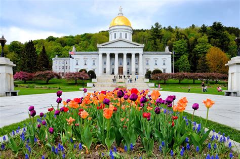 Vermont State House Building In Montpelier Vermont Encircle Photos