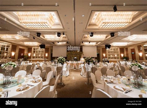 Singapore 24 Jan 2015 Gorgeous Wedding Banquet Setup At Conrad