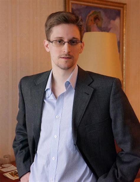 Who Is Edward Snowden The Man Who Spilled The Nsas Secrets Nbc News