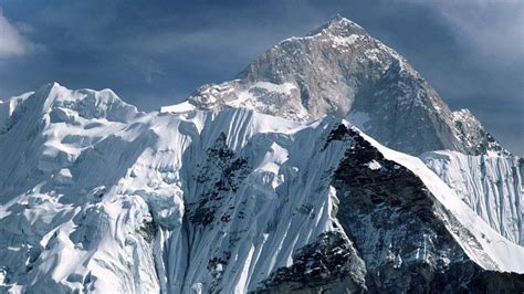 Nepal China Declare New Height Of Mount Everest News Without Politics
