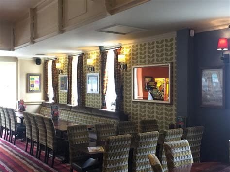 Oaklands Hotel Chester Updated Prices Menu Rooms And Reviews Visit