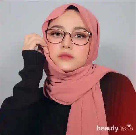 5 Model Hijab Bikin Kamu Makin Cantik Untuk Yang Memiliki Wajah Bulat