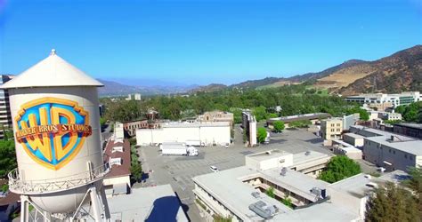 Melody ranch motion picture studio in newhall, north of los angeles, is a working set for everything from westerns to war movies. Aerial View Of Hollywood Film Studios In Los Angeles ...