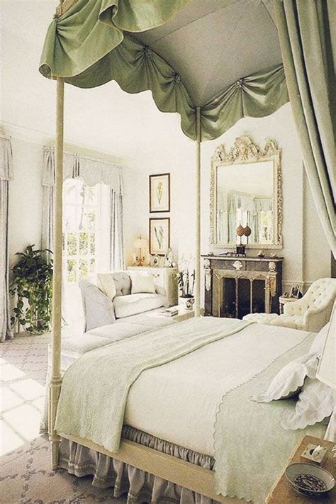 20 Wonderfully Romantic Canopy Beds This Is Glamorous Bedroom