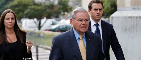 Menendez Threatens To Call Police On Reporter Asking About Green New Deal Report True Pundit