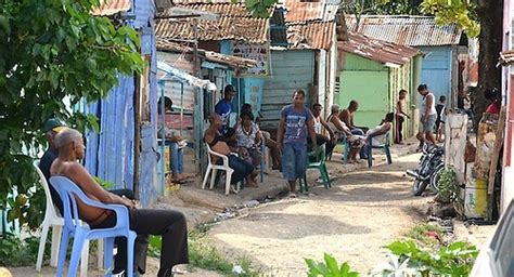 La Pobreza Subió Hasta 2385 En 2021 En República Dominicana
