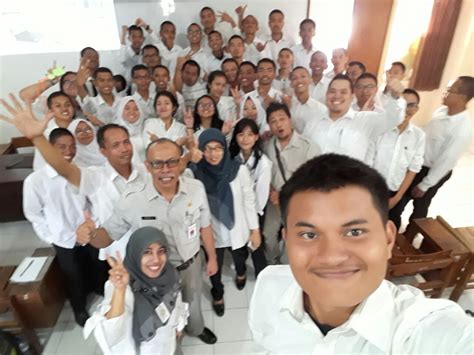 Jadi Kampus Bela Negara Maba Wajib Berseragam Upn Veteran Yogyakarta